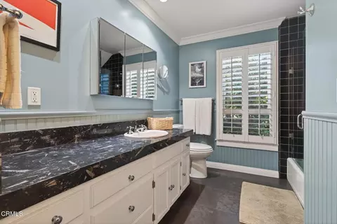 Bath - 130 Hermosillo Rd, Montecito, CA 93108 photo 3 of 5
