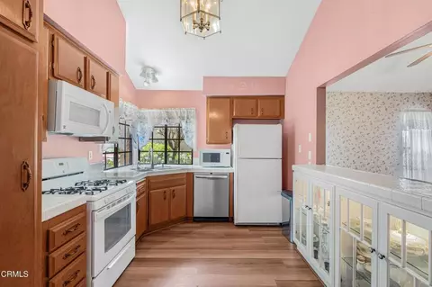 3656 Via Pacifica Walk, Oxnard, CA 93035 photo 7