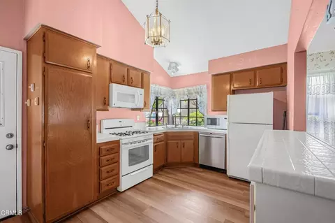 3656 Via Pacifica Walk, Oxnard, CA 93035 photo 6