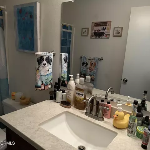 Bath - 637 N M Street St, Oxnard, CA 93030 photo 3 of 4