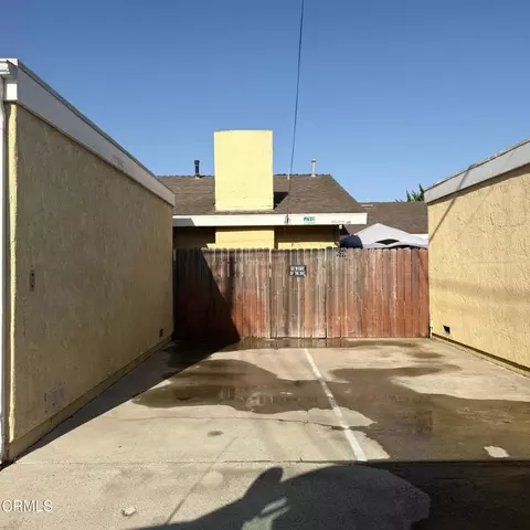 Exterior - 637 N M Street St, Oxnard, CA 93030 photo 3 of 3