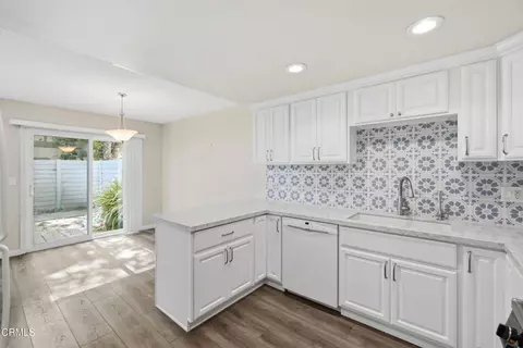 Kitchen - 2208 N H St, Oxnard, CA 93036 photo 4 of 5
