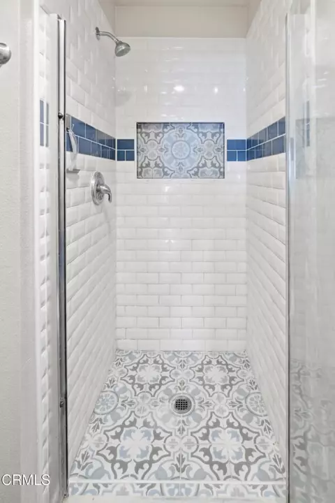 Bath - 2208 N H St, Oxnard, CA 93036 photo 4 of 4