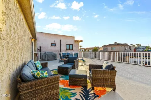 Exterior - 5003 Island View St, Oxnard, CA 93035 photo 3 of 6