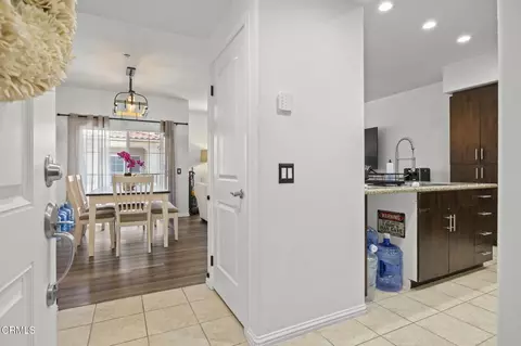 Entry Way - 351 Riverpark #301, Oxnard, CA 93036 photo 1 of 1