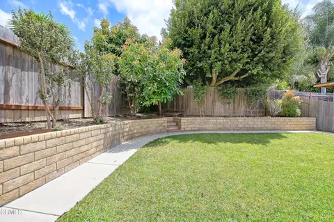Exterior - 610 Hillcrest Dr, Camarillo, CA 93012 photo 6 of 16