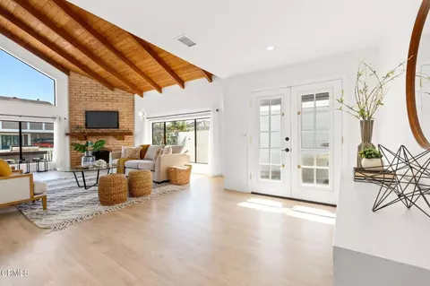 Other - 3960 W Hemlock St, Oxnard, CA 93035 photo 3 of 10
