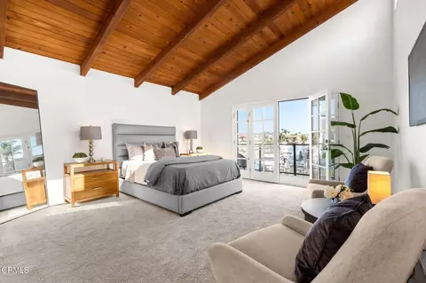Bedroom - 3960 W Hemlock St, Oxnard, CA 93035 photo 1 of 7