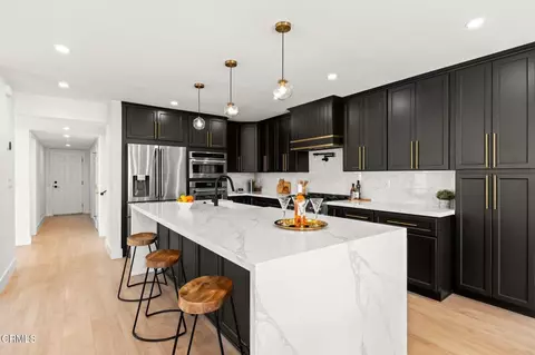 Kitchen - 3960 W Hemlock St, Oxnard, CA 93035 photo 2 of 5