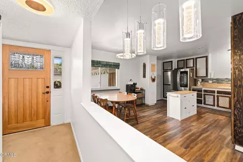 Entry Way - 55 Pathelen Ave, Oak View, CA 93022 photo 1 of 2
