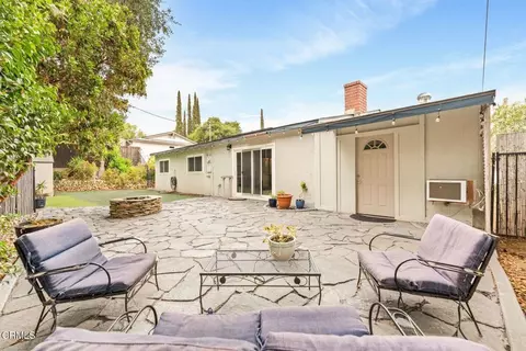 Exterior - 55 Pathelen Ave, Oak View, CA 93022 photo 4 of 10