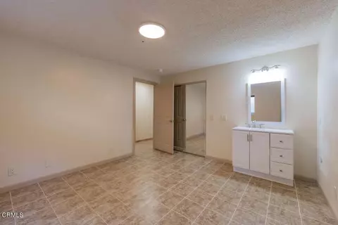 Bedroom - 2999 Valley Meadow Dr, Oak View, CA 93022 photo 4 of 4
