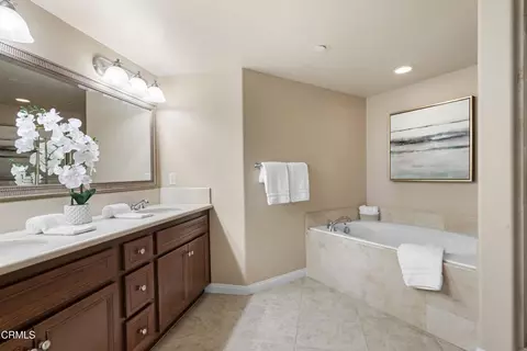 4282 Tradewinds Dr, Oxnard, CA 93035 photo 13