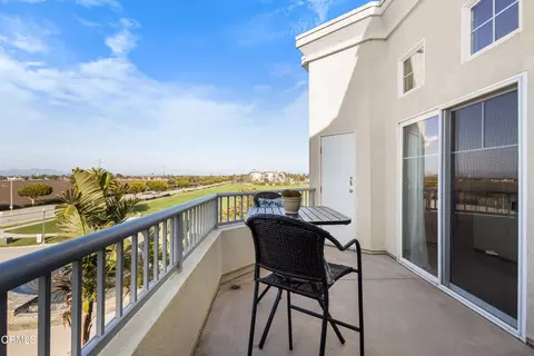 4282 Tradewinds Dr, Oxnard, CA 93035 photo 19