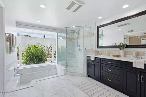 Bath - 585 Otero Ct, Camarillo, CA 93010 photo 3 of 8