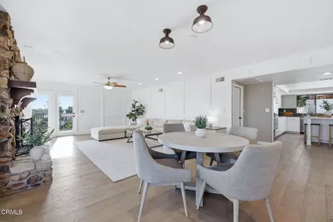 Dining - 585 Otero Ct, Camarillo, CA 93010 photo 4 of 4