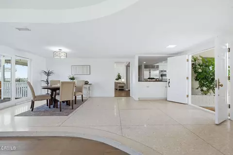 Dining - 585 Otero Ct, Camarillo, CA 93010 photo 1 of 4