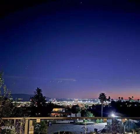 View/Area - 585 Otero Ct, Camarillo, CA 93010 photo 3 of 5