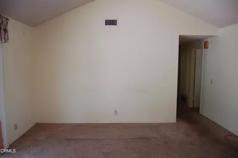 301 Geranium Pl, Oxnard, CA 93036 photo 5