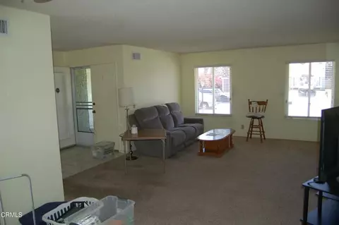 301 Geranium Pl, Oxnard, CA 93036 photo 3