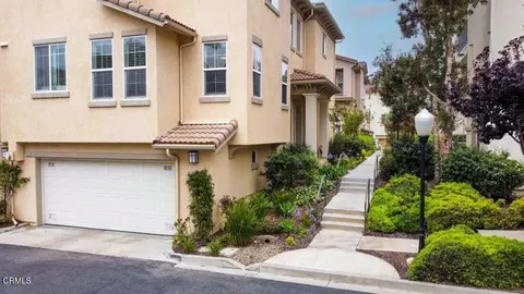 1239 Bayside Ln, Oxnard, CA 93035 photo 2