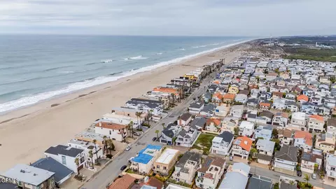 View/Area - 5344 Seabreeze Way, Oxnard, CA 93035 photo 5 of 5
