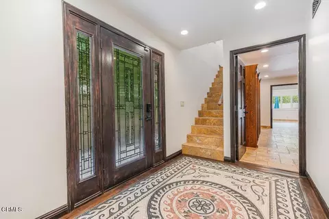 Entry Way - 5344 Seabreeze Way, Oxnard, CA 93035 photo 1 of 4