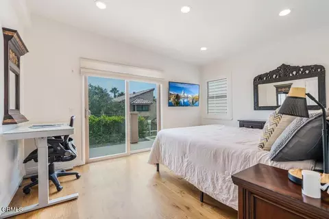 Bedroom - 5344 Seabreeze Way, Oxnard, CA 93035 photo 3 of 5