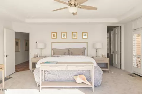 Bedroom - 1571 Mandalay Beach Rd, Oxnard, CA 93035 photo 1 of 7