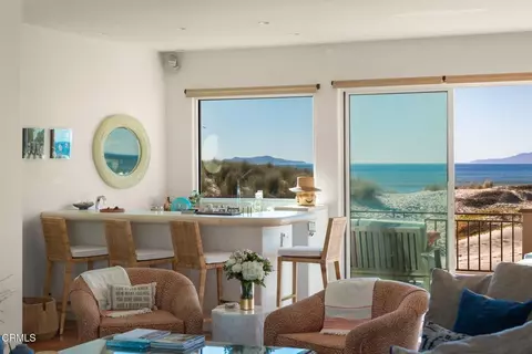 Living - 1571 Mandalay Beach Rd, Oxnard, CA 93035 photo 1 of 3