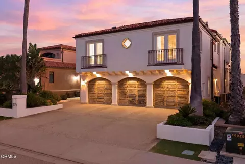Exterior - 1571 Mandalay Beach Rd, Oxnard, CA 93035 photo 1 of 3