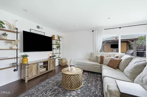 Living - 2876 Dumetz St, Camarillo, CA 93010 photo 1 of 2