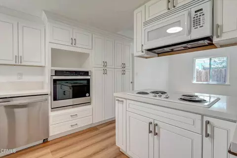 Kitchen - 3342 Ridden St, Camarillo, CA 93010 photo 3 of 3