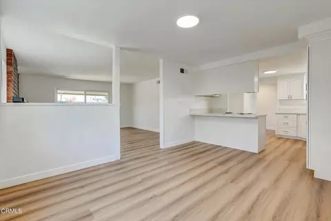 Living - 3342 Ridden St, Camarillo, CA 93010 photo 1 of 7