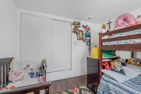 Bedroom - 1331 Edgewood Way, Oxnard, CA 93030 photo 4 of 6