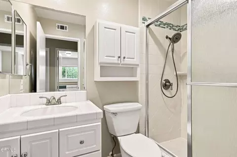 Bath - 1184 Itamo St, Camarillo, CA 93012 photo 4 of 4