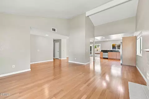 Living - 1184 Itamo St, Camarillo, CA 93012 photo 2 of 2