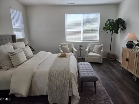 Bedroom - 3404 Dunkirk Dr, Oxnard, CA 93035 photo 3 of 6