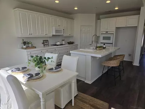Kitchen - 3404 Dunkirk Dr, Oxnard, CA 93035 photo 1 of 3
