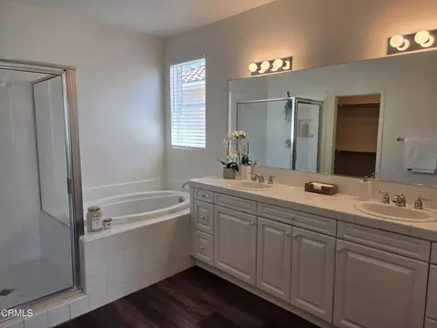 Bath - 3404 Dunkirk Dr, Oxnard, CA 93035 photo 1 of 2