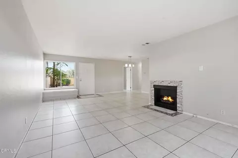 Living - 1793 Onda Dr, Camarillo, CA 93010 photo 2 of 6