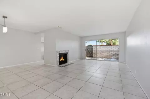 Living - 1793 Onda Dr, Camarillo, CA 93010 photo 4 of 6