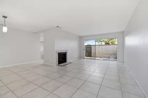 Living - 1793 Onda Dr, Camarillo, CA 93010 photo 3 of 6