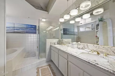 Bath - 1808 Emerald Isle Way, Oxnard, CA 93035 photo 1 of 5