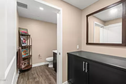 Entry Way - 2810 Wagon Wheel Rd #402, Oxnard, CA 93036 photo 3 of 6