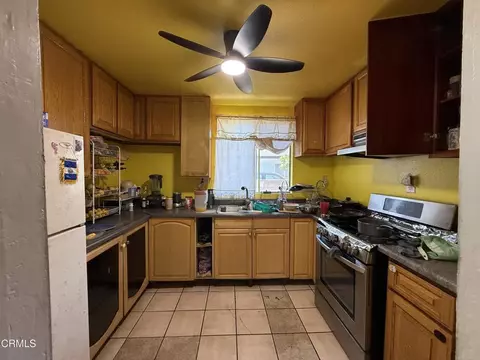 Kitchen - 1174 S I St, Oxnard, CA 93033 photo 1 of 1