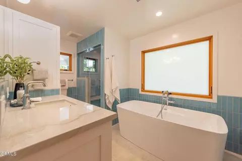 Bath - 414 Andrew Dr, Ojai, CA 93023 photo 6 of 6