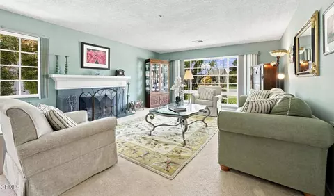 610 Fernwood Dr, Oxnard, CA 93030 photo 3