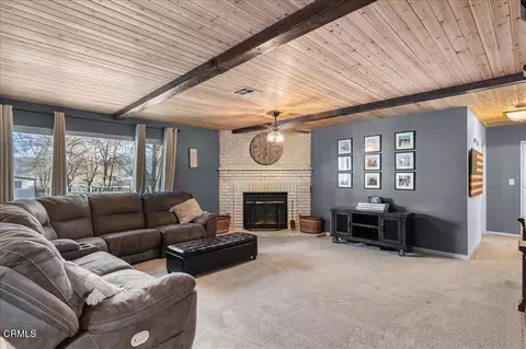 28050 Black Gold Way, Tehachapi, CA 93561 photo 6