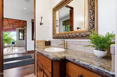 Bath - 4797 Northridge Dr, Somis, CA 93066 photo 6 of 8